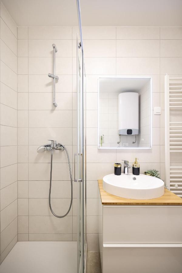 Anvini Apartment