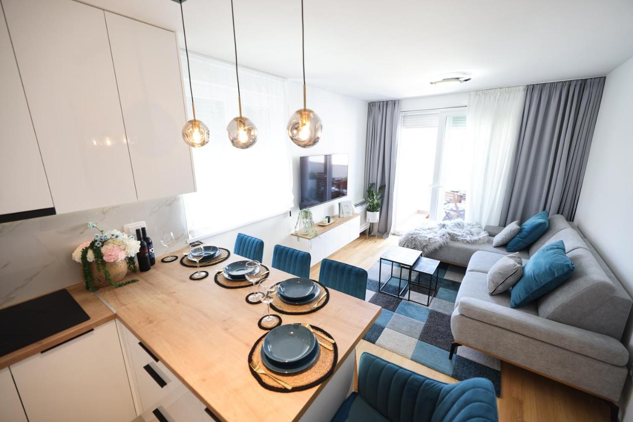 Apartment Anvini *